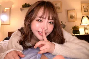 Anh chàng lợn béo chuyên quan hệ với phụ nữ lớn tuổi lần này lại cặp kè với một bà mẹ đơn thân giàu có trong cùng khu phố. Khuôn mặt hoàn hảo